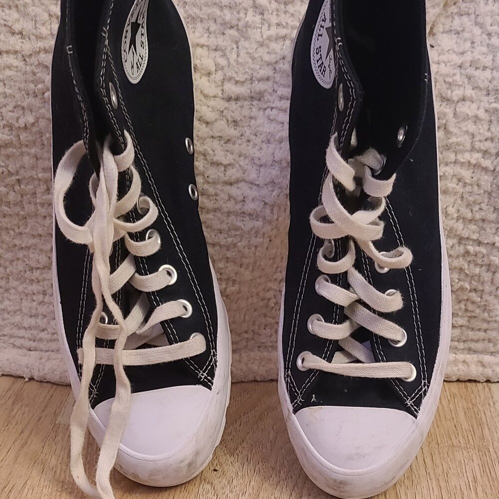 Womens Converse Chuck Taylor All Star Hi Lugged Sneaker - Black - Size 10